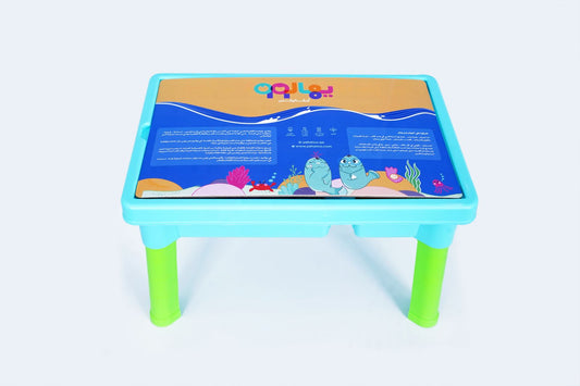 طاولة اللعب بالماء والرمل مع ( شامبوغسول الجسم و مرطب الجسم للأطفال)